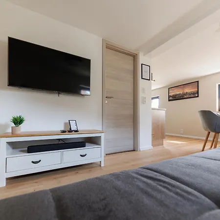 Casa Benji - Familienfreundliche - Landhausstil - Garten - Parkplatz Pirna